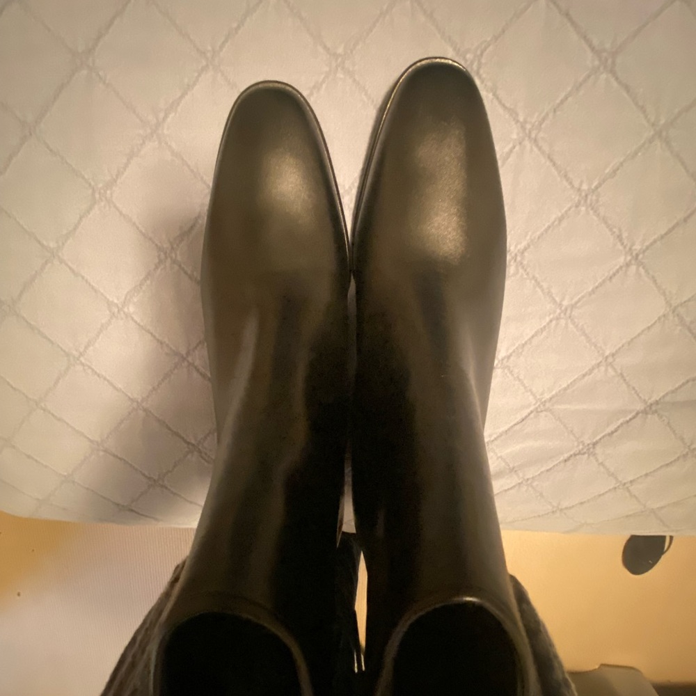 Gorgeous black leather boots by The Kooples-never worn outside. Original box/bag - Picture 13 of 15